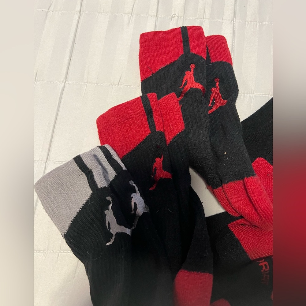 JORDAN Basketball Men’s Crew Socks 3 Pair Used Size Medium